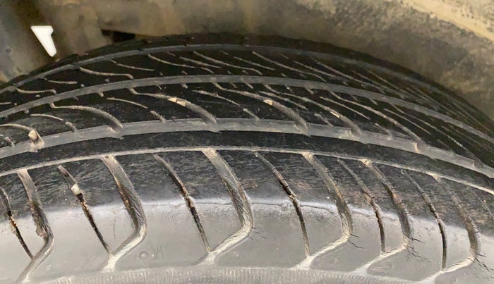 2012 Maruti Wagon R 1.0 LXI, Petrol, Manual, 89,601 km, Right Rear Tyre Tread