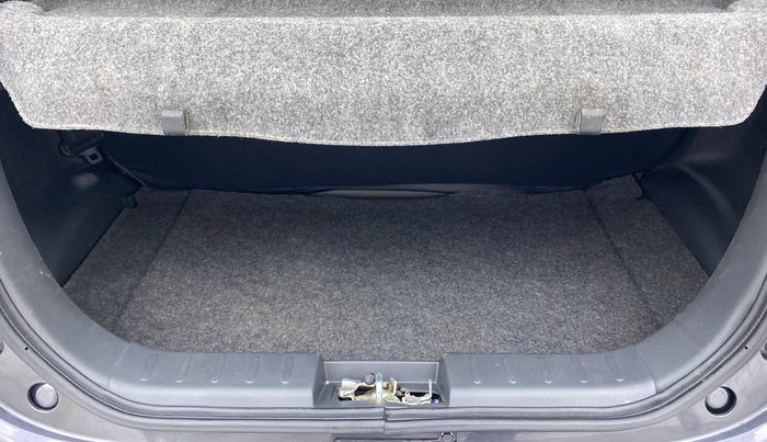 2018 Maruti Alto 800 VXI, Petrol, Manual, 37,897 km, Boot Inside