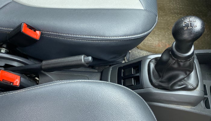 2018 Maruti Alto 800 VXI, Petrol, Manual, 37,897 km, Gear Lever