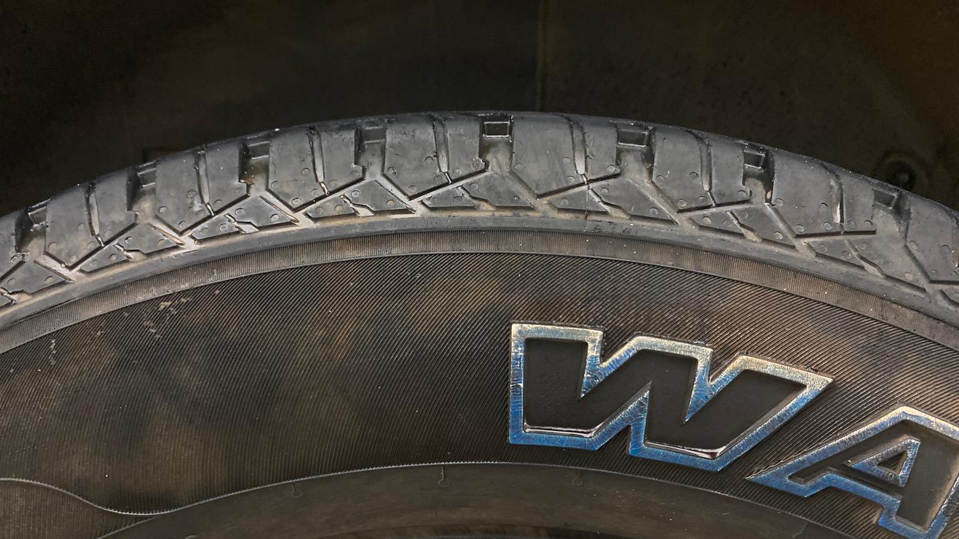 2021 Mahindra Thar LX HT PETROL 4WD MT, Petrol, Manual, 52,444 km, Left Rear Tyre Tread