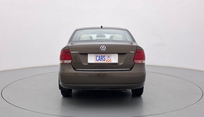 2014 Volkswagen Vento HIGHLINE PETROL AT, Petrol, Automatic, 42,765 km, Back/Rear