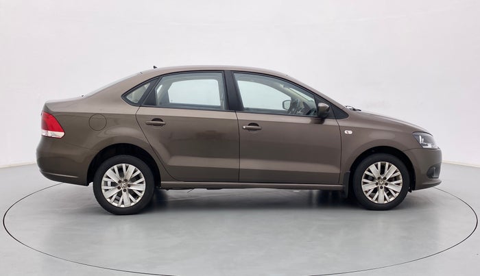 2014 Volkswagen Vento HIGHLINE PETROL AT, Petrol, Automatic, 42,765 km, Right Side View