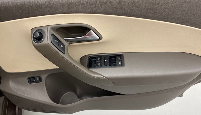 2014 Volkswagen Vento HIGHLINE PETROL AT, Petrol, Automatic, 42,765 km, Driver Side Door Panels Control