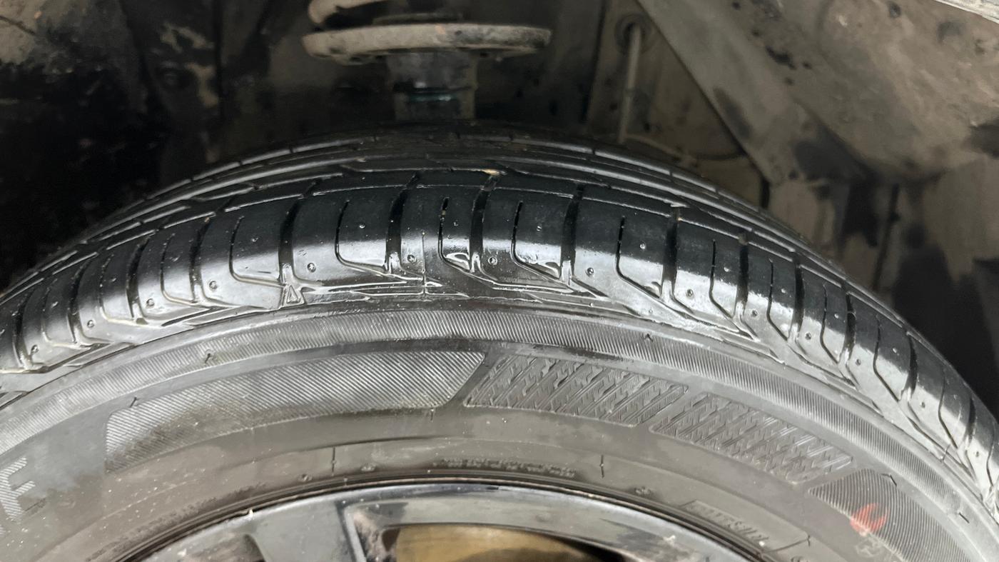2020 Maruti Vitara Brezza ZDI, Diesel, Manual, 68,766 km, Right Front Tyre Tread