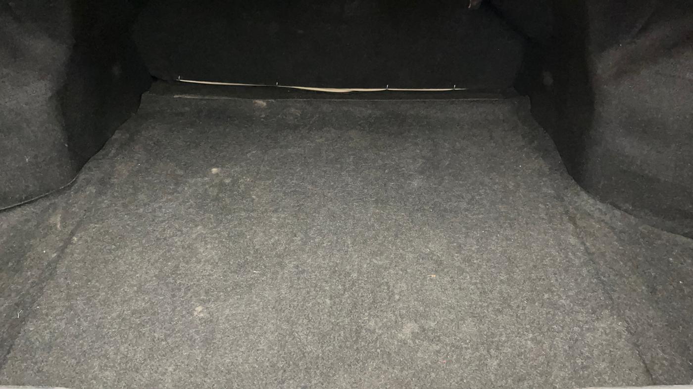 2014 Maruti Ciaz ZXI, Petrol, Manual, 76,034 km, Boot Inside