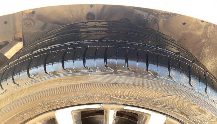 2018 Honda City 1.5L I-VTEC ZX CVT, CNG, Automatic, 57,304 km, Left Front Tyre Tread