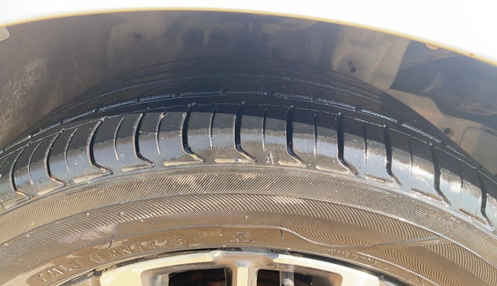 2018 Honda City 1.5L I-VTEC ZX CVT, CNG, Automatic, 57,304 km, Right Front Tyre Tread