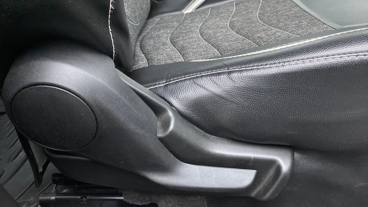 2019 Maruti Baleno DELTA PETROL 1.2, Petrol, Manual, 15,650 km, Driver Side Adjustment Panel