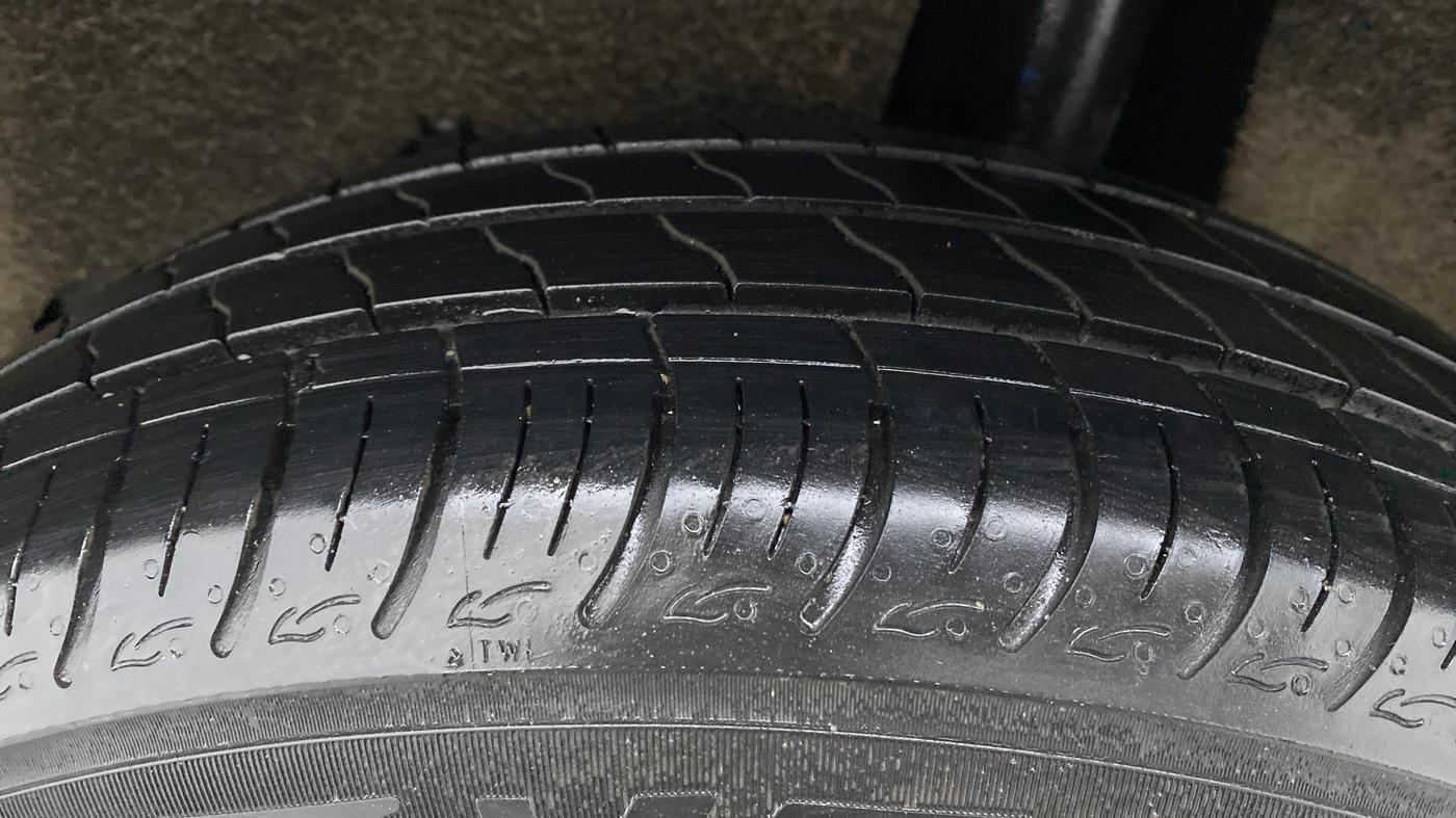 2019 Maruti Baleno DELTA PETROL 1.2, Petrol, Manual, 15,650 km, Left Rear Tyre Tread