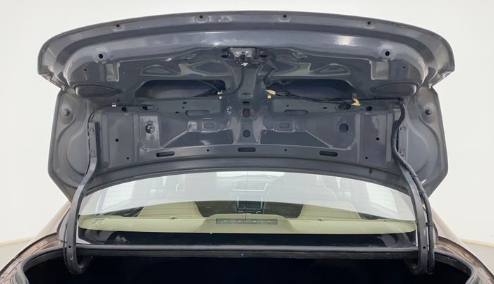 2016 Maruti Ciaz ZXI+, Petrol, Manual, 94,136 km, Boot Door Open