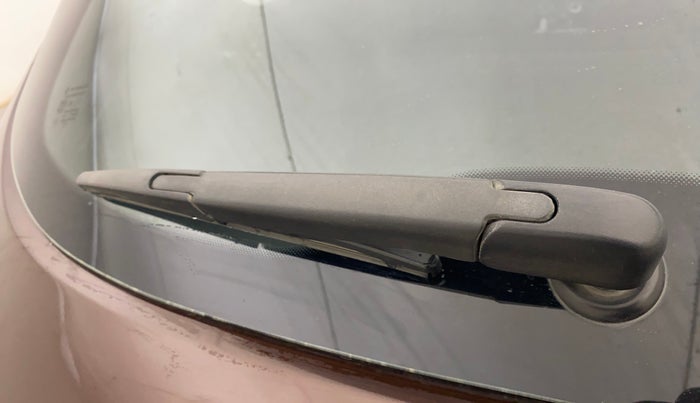 2022 Renault Kiger RXT (O) MT, Petrol, Manual, 48,973 km, Rear Wiper