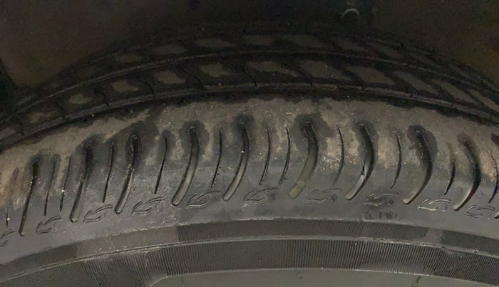 2018 Maruti Celerio VXI AMT, Petrol, Automatic, 57,278 km, Left Front Tyre Tread