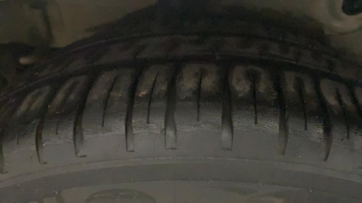 2018 Maruti Celerio VXI AMT, Petrol, Automatic, 57,278 km, Right Rear Tyre Tread