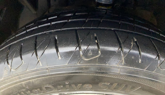 2014 Ford Ecosport TITANIUM 1.5L PETROL, Petrol, Manual, 62,861 km, Left Front Tyre Tread