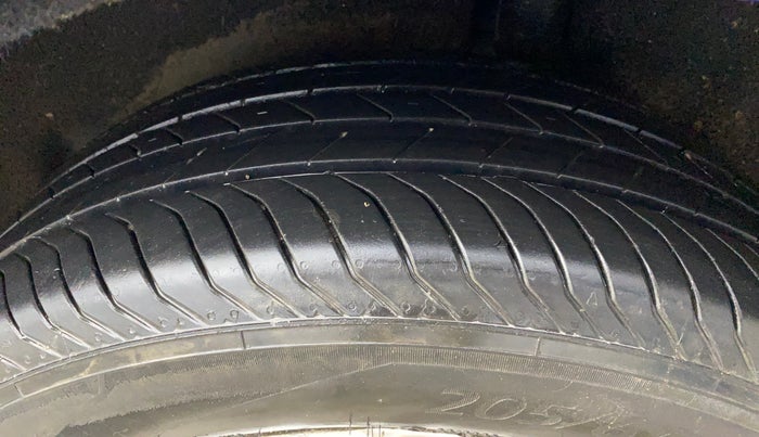 2014 Ford Ecosport TITANIUM 1.5L PETROL, Petrol, Manual, 62,861 km, Left Rear Tyre Tread