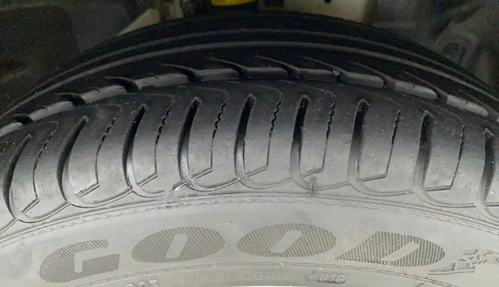 2019 Ford Ecosport TITANIUM 1.5L PETROL, Petrol, Manual, 21,220 km, Right Front Tyre Tread