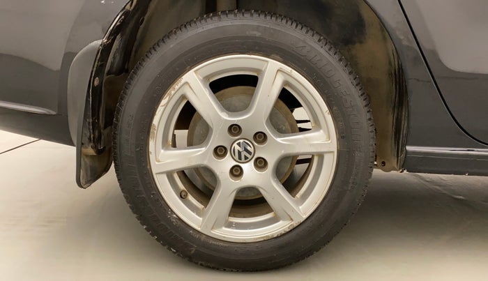 2013 Volkswagen Vento HIGHLINE DIESEL 1.6, Diesel, Manual, 81,635 km, Right Rear Wheel