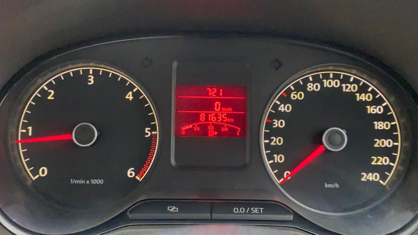 2013 Volkswagen Vento HIGHLINE DIESEL 1.6, Diesel, Manual, 81,635 km, Odometer Image