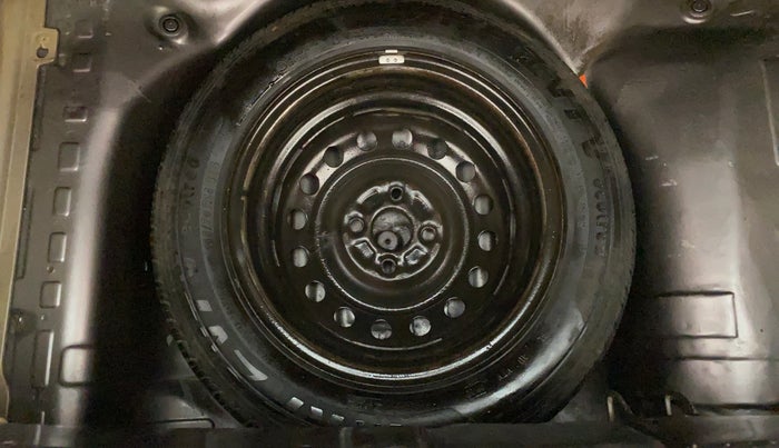 2015 Honda Brio S MT, Petrol, Manual, 29,301 km, Spare Tyre