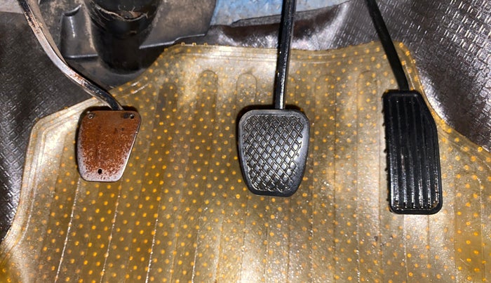 2015 Honda Brio S MT, Petrol, Manual, 29,301 km, Pedals