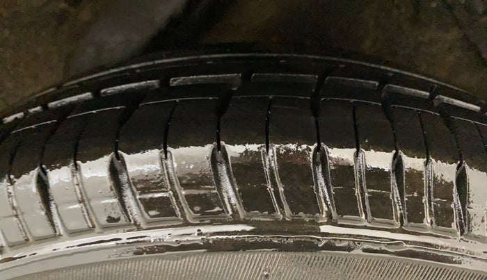 2012 Hyundai i20 MAGNA 1.2, Petrol, Manual, 30,545 km, Left Rear Tyre Tread