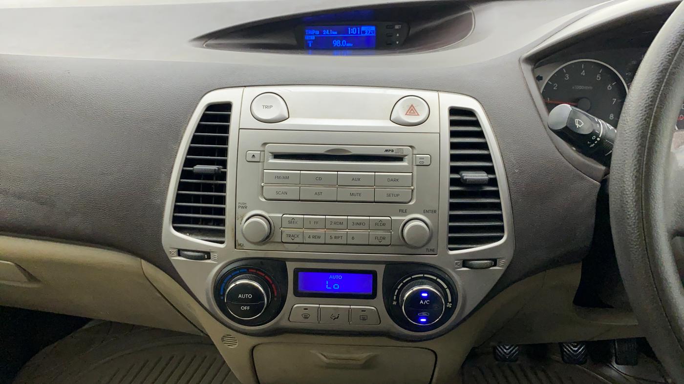 2011 Hyundai i20 MAGNA 1.2, Petrol, Manual, 60,580 km, Air Conditioner