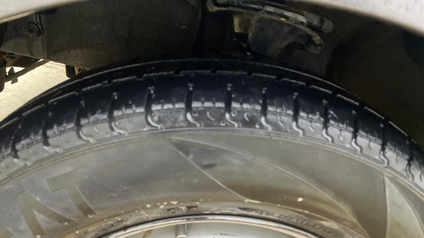 2013 Hyundai i10 ERA 1.1, Petrol, Manual, 94,918 km, Left Front Tyre Tread