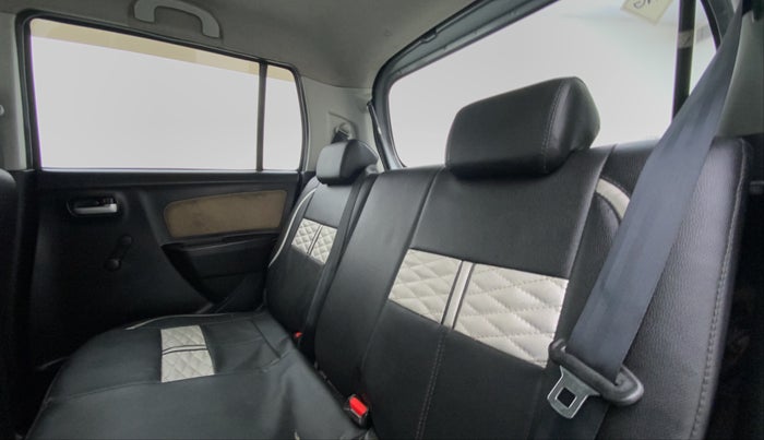 2017 Maruti Wagon R 1.0 LXI CNG, CNG, Manual, 50,351 km, Right Side Rear Door Cabin