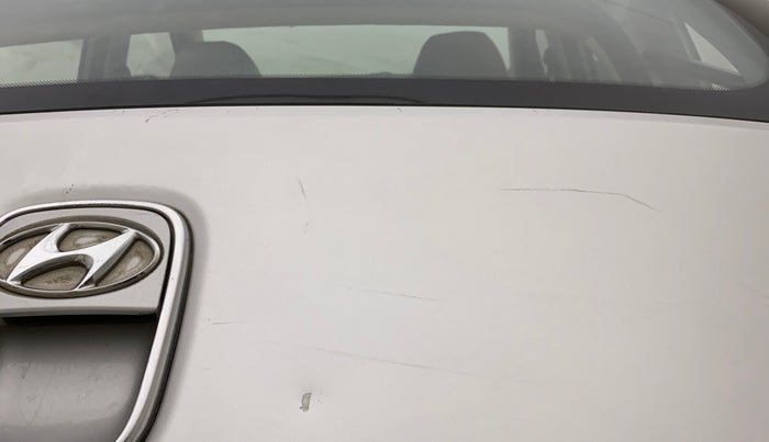 2016 Hyundai i10 SPORTZ 1.1, Petrol, Manual, 48,427 km, Dicky (Boot door) - Minor scratches