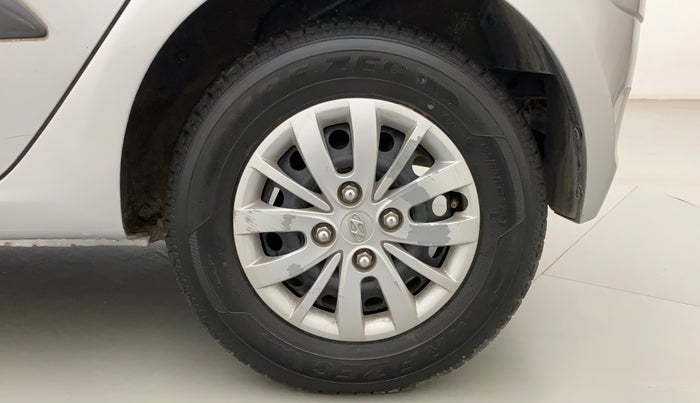 2016 Hyundai i10 SPORTZ 1.1, Petrol, Manual, 48,427 km, Left Rear Wheel