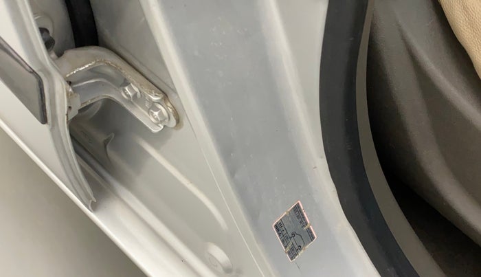 2016 Hyundai i10 SPORTZ 1.1, Petrol, Manual, 48,427 km, Right B pillar - Slightly dented