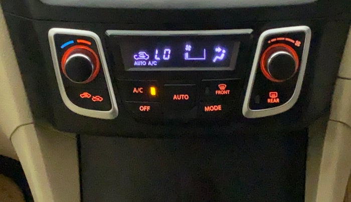 2017 Maruti Ciaz ZDI+ SHVS, Diesel, Manual, 61,353 km, Automatic Climate Control