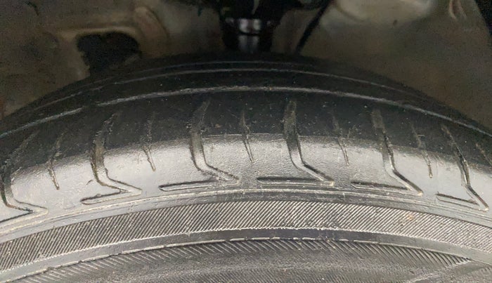 2019 Hyundai Creta S 1.4 DIESEL, Diesel, Manual, 99,798 km, Left Front Tyre Tread