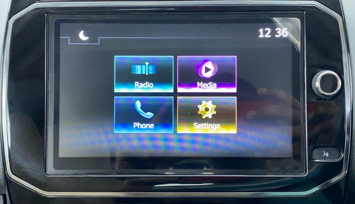 2021 Renault Kwid 1.0 RXT Opt AT, Petrol, Automatic, 5,622 km, Infotainment System