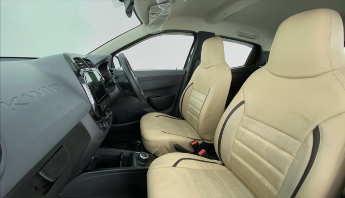 2021 Renault Kwid 1.0 RXT Opt AT, Petrol, Automatic, 5,622 km, Right Side Front Door Cabin