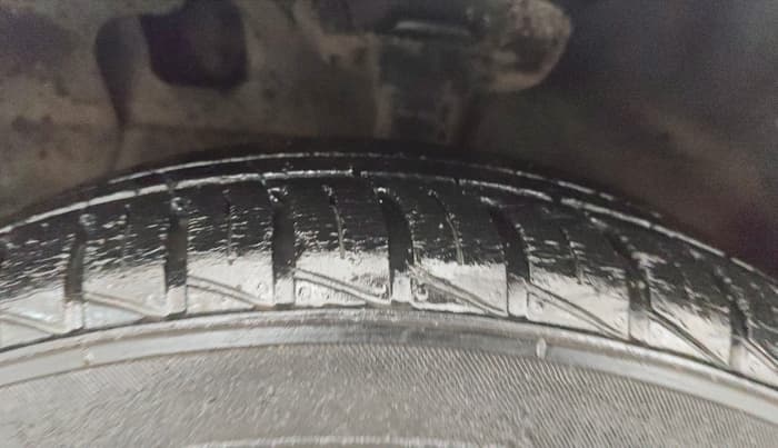2021 Hyundai AURA S 1.2 CNG, CNG, Manual, 18,102 km, Left Front Tyre Tread