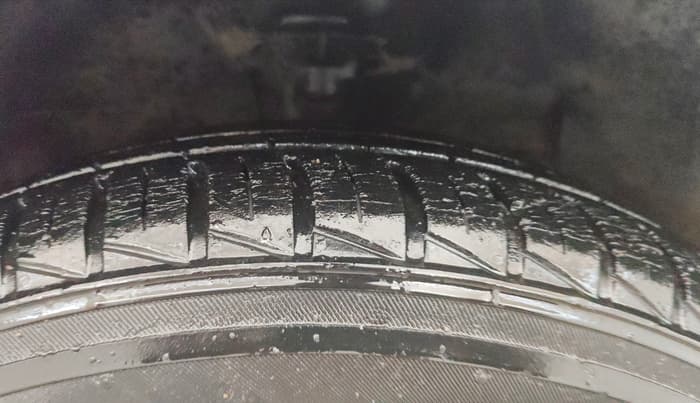 2021 Hyundai AURA S 1.2 CNG, CNG, Manual, 18,102 km, Right Front Tyre Tread
