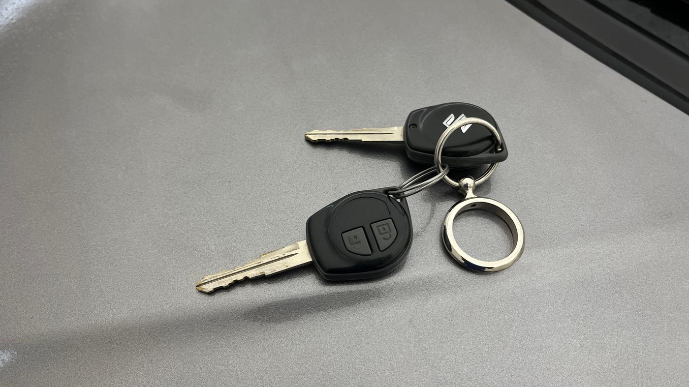 2016 Maruti Wagon R 1.0 VXI, Petrol, Manual, 92,127 km, Key Close Up