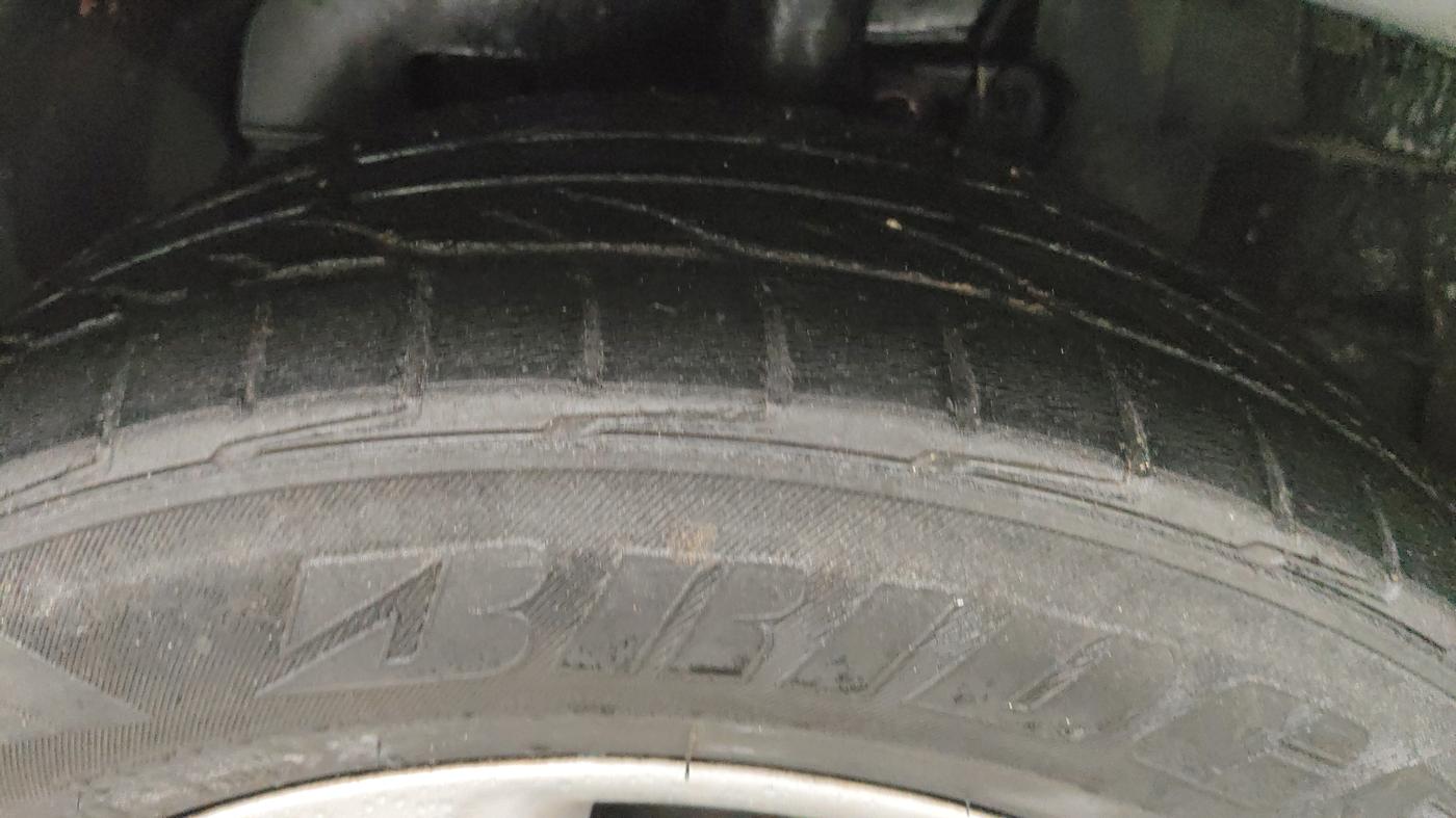 2019 Ford Ecosport TITANIUM + 1.5L DIESEL, Diesel, Manual, 1,33,281 km, Left Front Tyre Tread