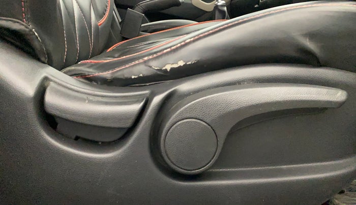 2016 Hyundai Creta SX 1.6 DIESEL, Diesel, Manual, 77,939 km, Driver Side Adjustment Panel