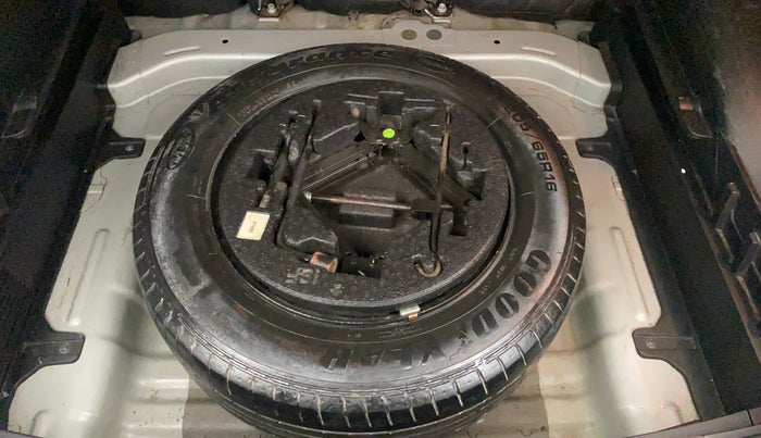 2016 Hyundai Creta SX 1.6 DIESEL, Diesel, Manual, 77,939 km, Spare Tyre