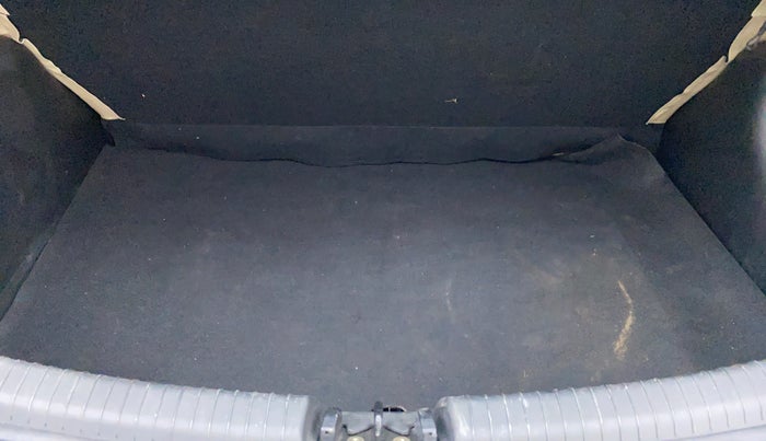 2019 Hyundai Grand i10 MAGNA 1.2 VTVT, Petrol, Manual, 36,841 km, Boot Inside