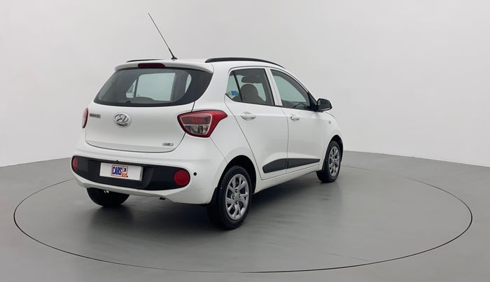 2019 Hyundai Grand i10 MAGNA 1.2 VTVT, Petrol, Manual, 36,841 km, Right Back Diagonal