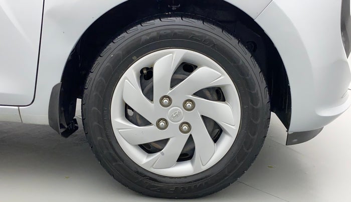 2018 Hyundai NEW SANTRO SPORTZ AMT, Petrol, Automatic, 37,615 km, Right Front Wheel