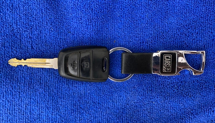 2018 Hyundai NEW SANTRO SPORTZ AMT, Petrol, Automatic, 37,615 km, Key Close Up