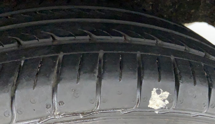 2020 Maruti Baleno DELTA PETROL 1.2, Petrol, Manual, 47,484 km, Left Rear Tyre Tread