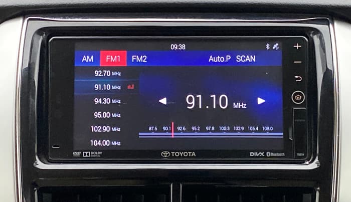 2020 Toyota YARIS VX CVT, Petrol, Automatic, 41,384 km, Infotainment System