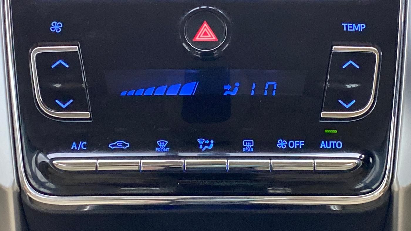 2020 Toyota YARIS VX CVT, Petrol, Automatic, 41,384 km, Automatic Climate Control