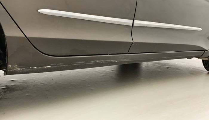 2015 Honda City 1.5L I-VTEC V MT, Petrol, Manual, 57,483 km, Right running board - Slightly dented
