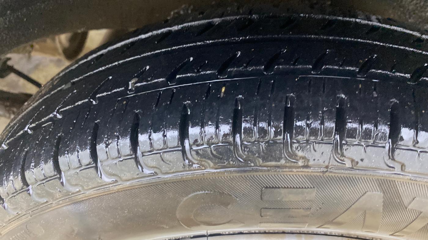 2015 Renault Kwid RXT 0.8, Petrol, Manual, 66,733 km, Left Rear Tyre Tread